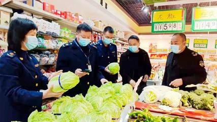 尉氏縣市場(chǎng)監(jiān)督管理局開(kāi)展食用農(nóng)產(chǎn)品質(zhì)量專項(xiàng)整治工作